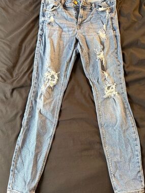 Old Navy Light Blue Ripped Skinny Jeans for Women